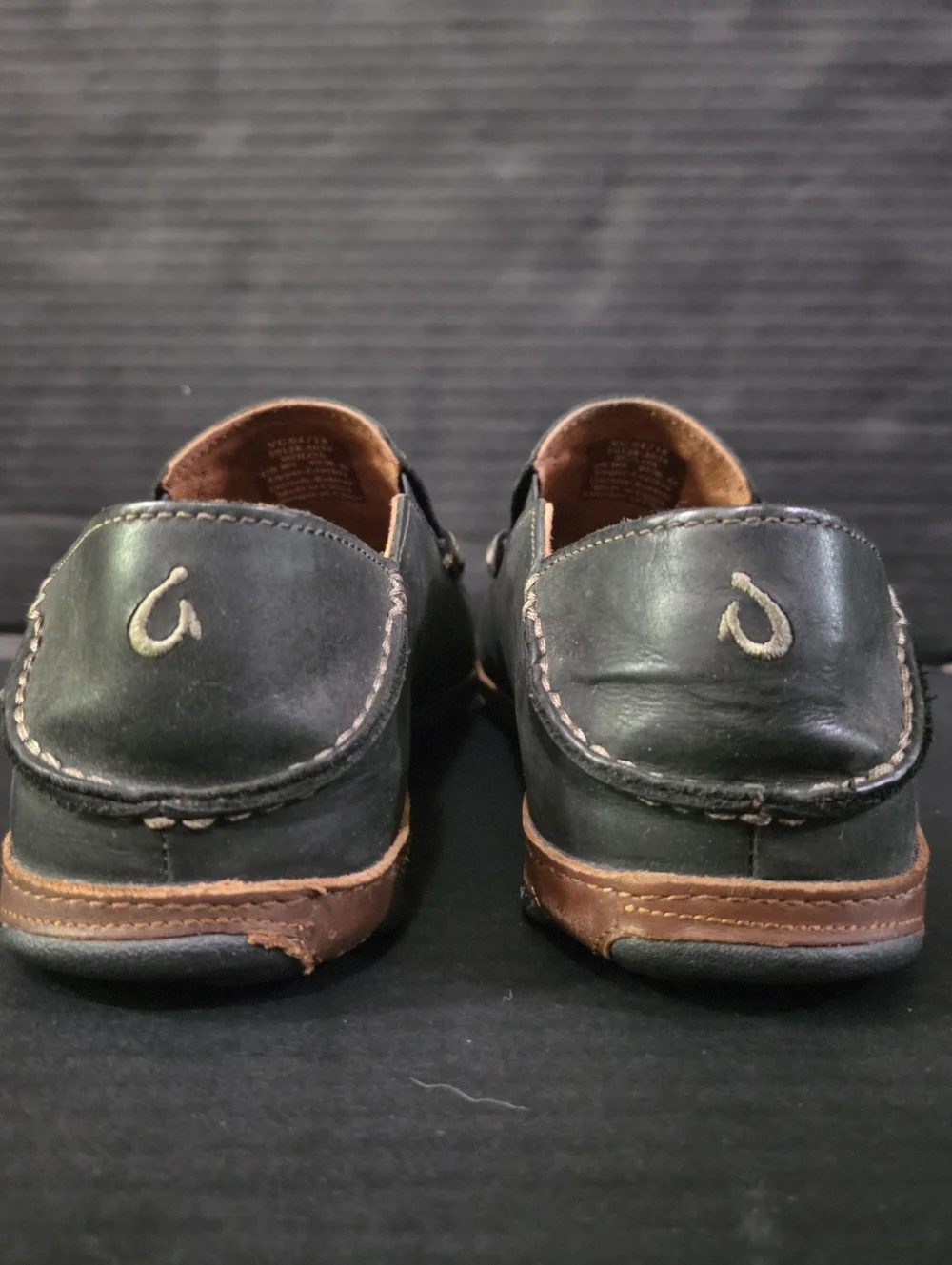 Olukai Mens Black & Toffee Moloa Leather Slip On Shoes 10128 Size 9
